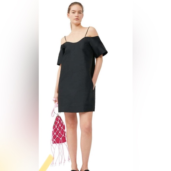 ganni off shoulder dress GANNI Green Seersucker Off-Shoulder Maxi Dress
